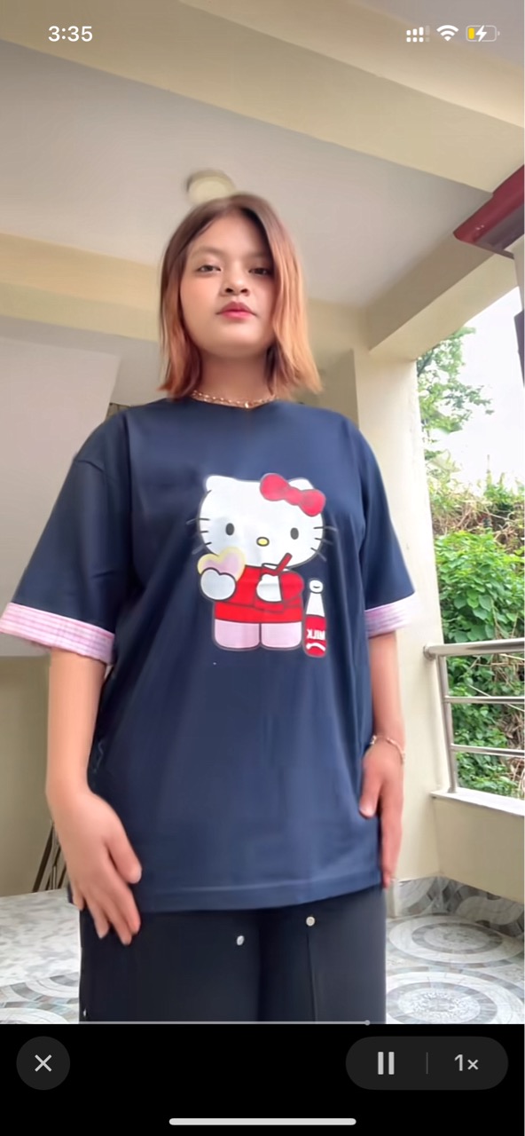 Hello Kitty Tee - Thumbnail 3