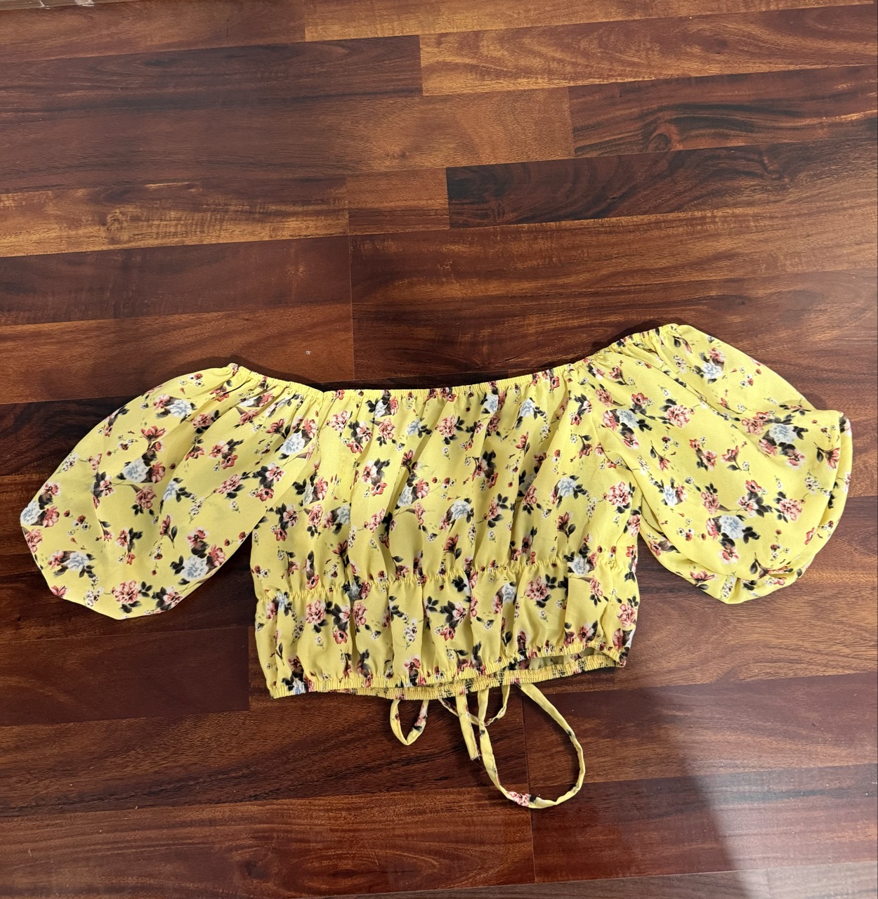 Off-shoulder Crop Top - Thumbnail 4
