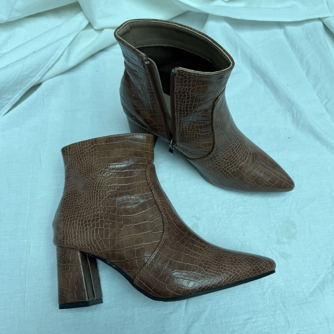 Boots (unused )