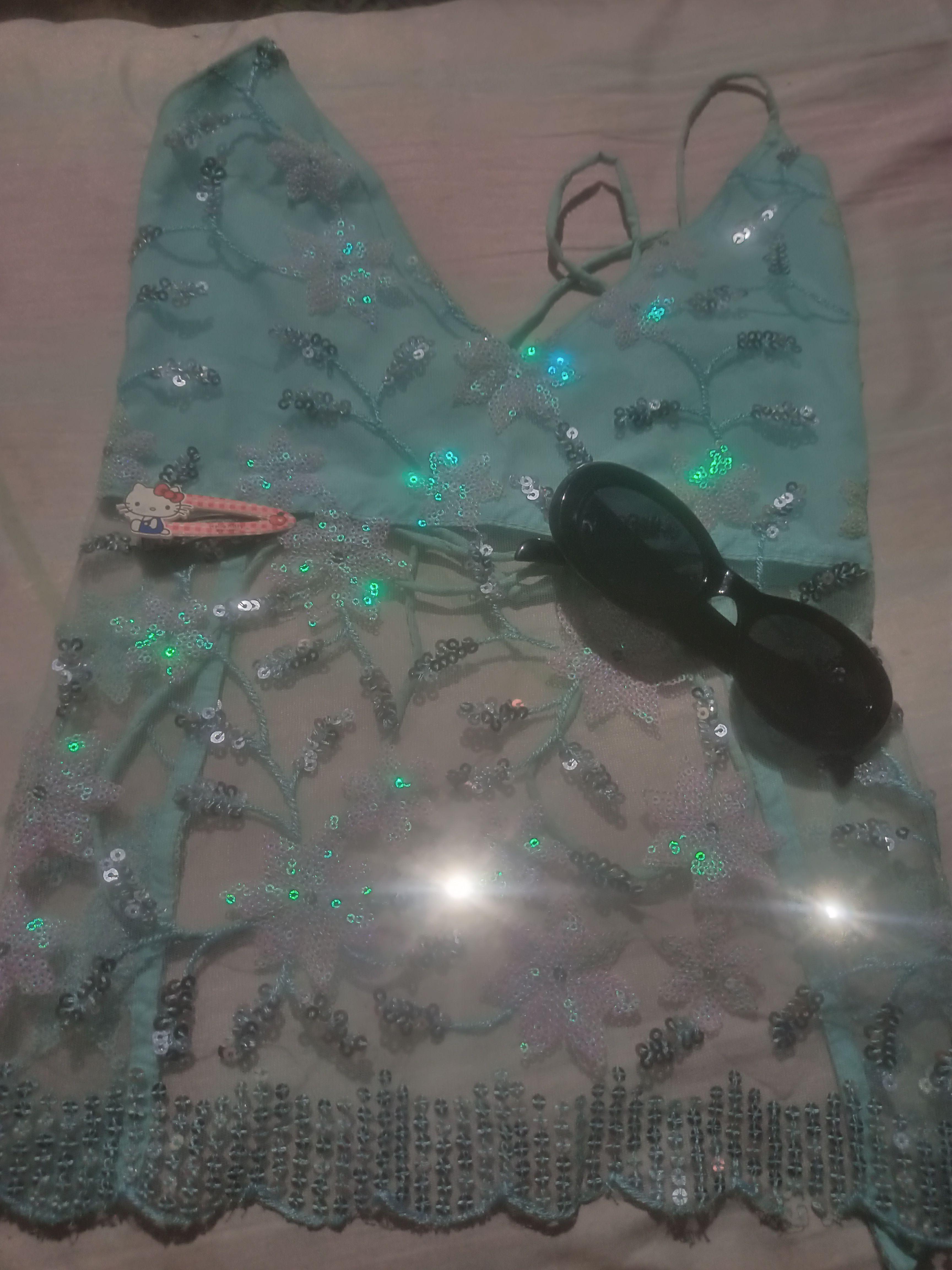 Y2k Backless Top - Thumbnail 2