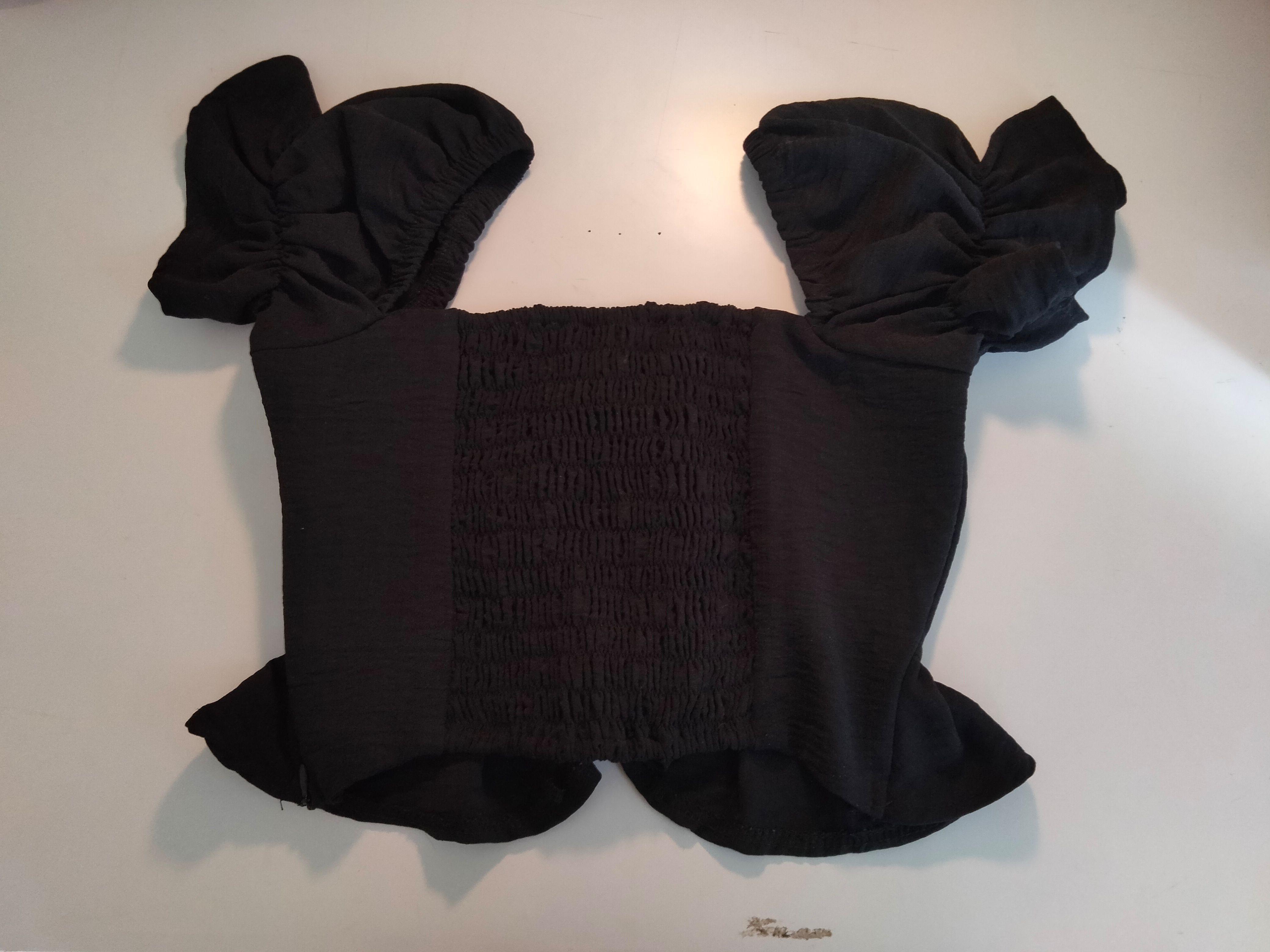Black Crop Top - Thumbnail 4