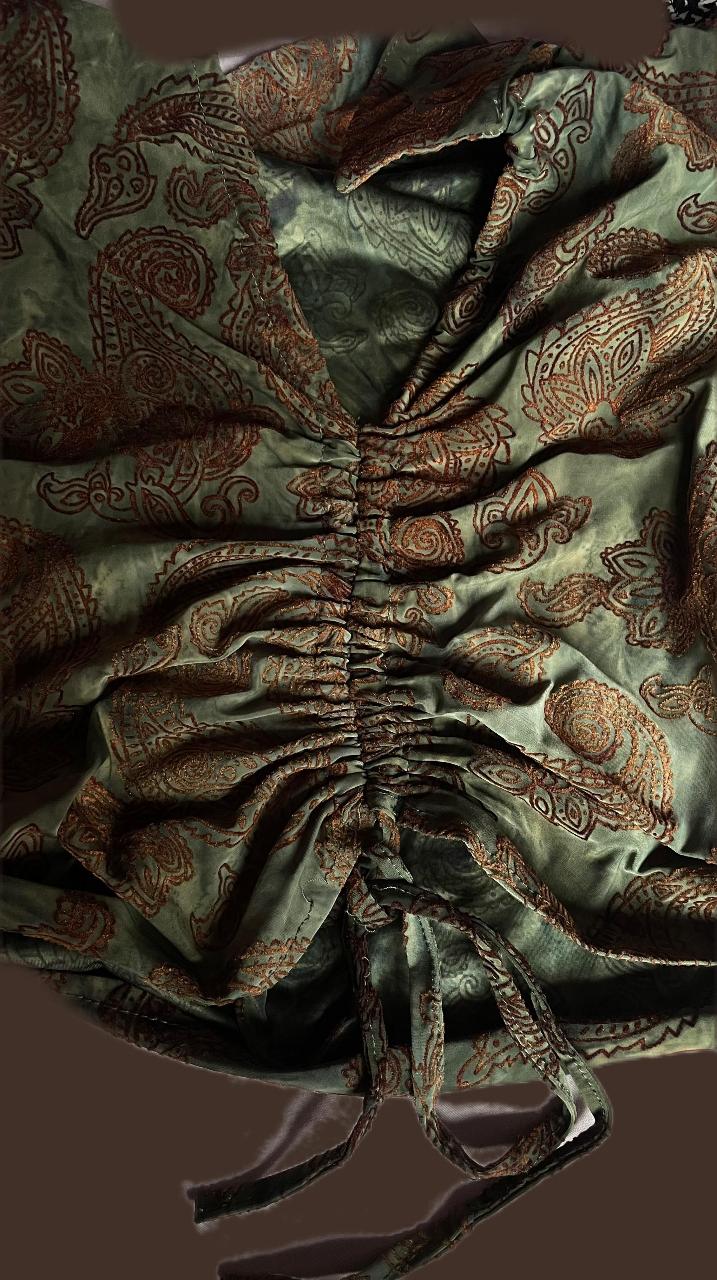 Olive Paisley Tie-Front Crop Top - Thumbnail 4