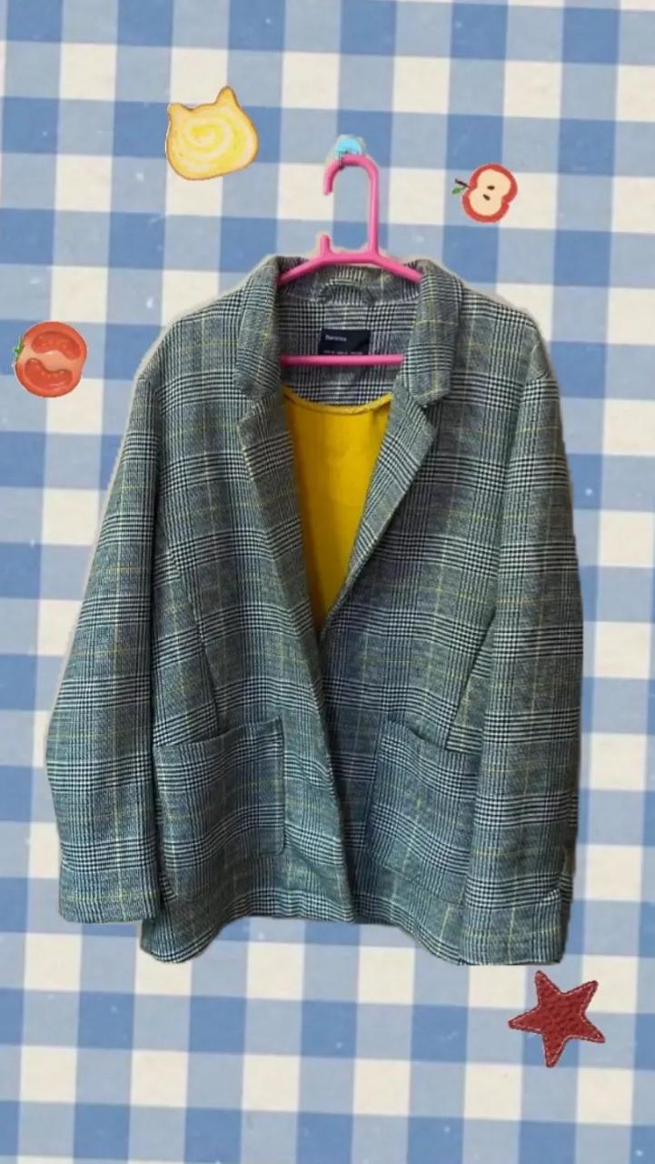 Coat - Thumbnail 4