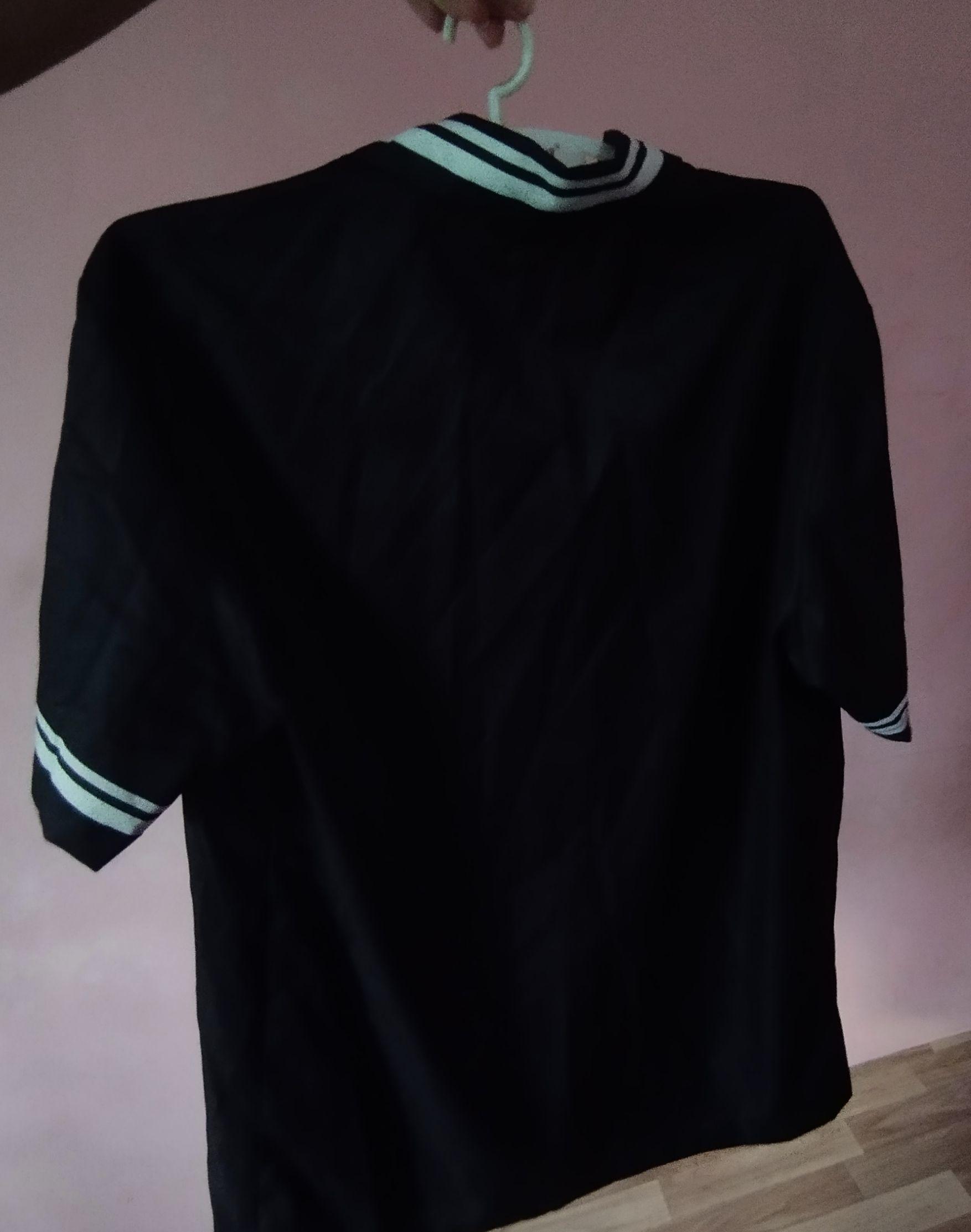 Black Graphic Short-Sleeve Button-Up Shirt - Thumbnail 4