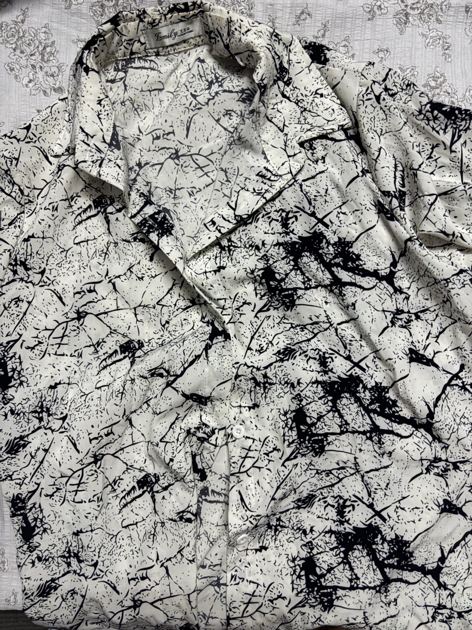 Shirt - Thumbnail 2