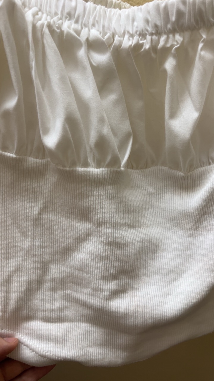 white puff sleeve top - Thumbnail 2