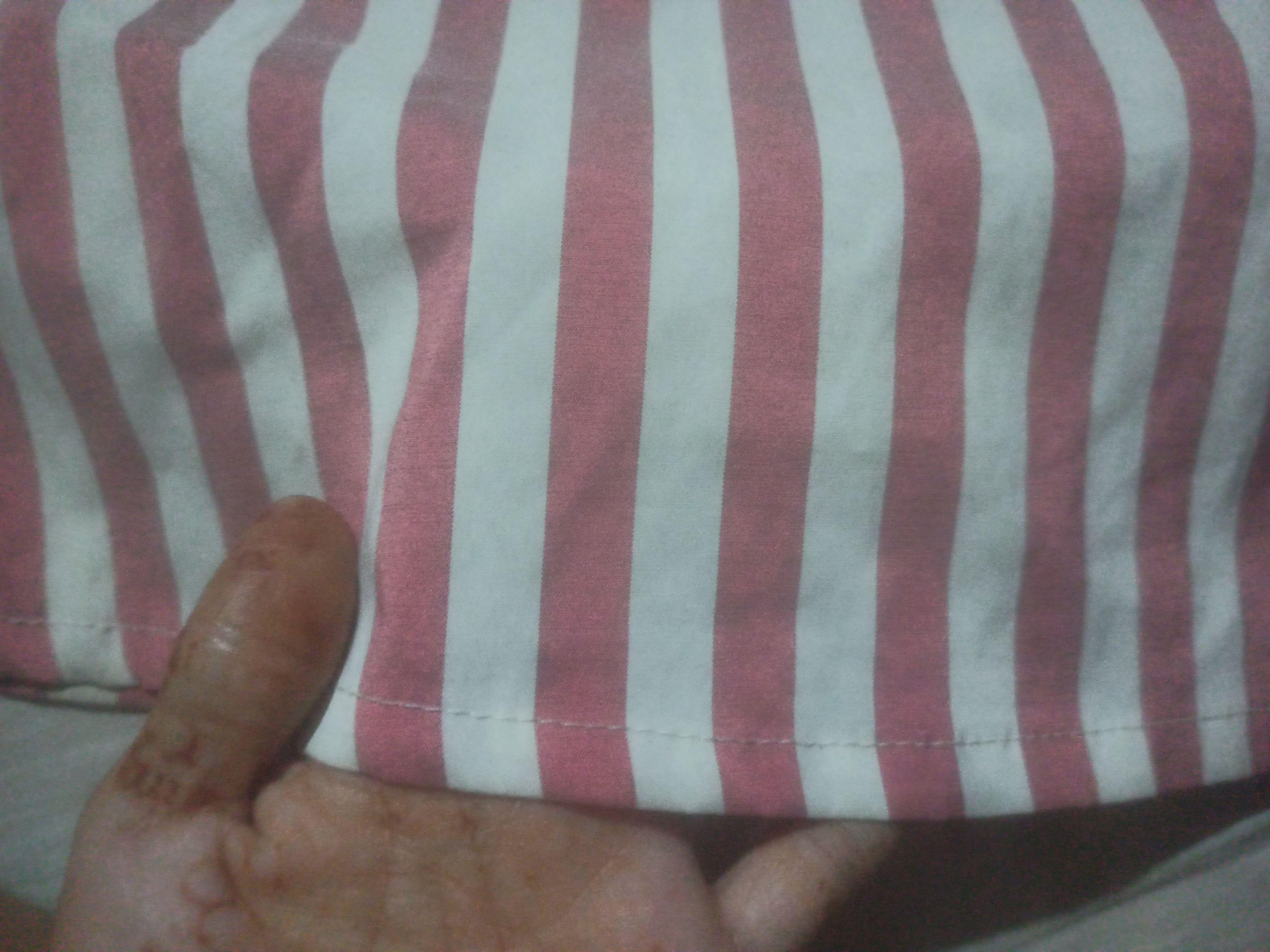 Red And White Lining Uff Shoulder Top - Thumbnail 2