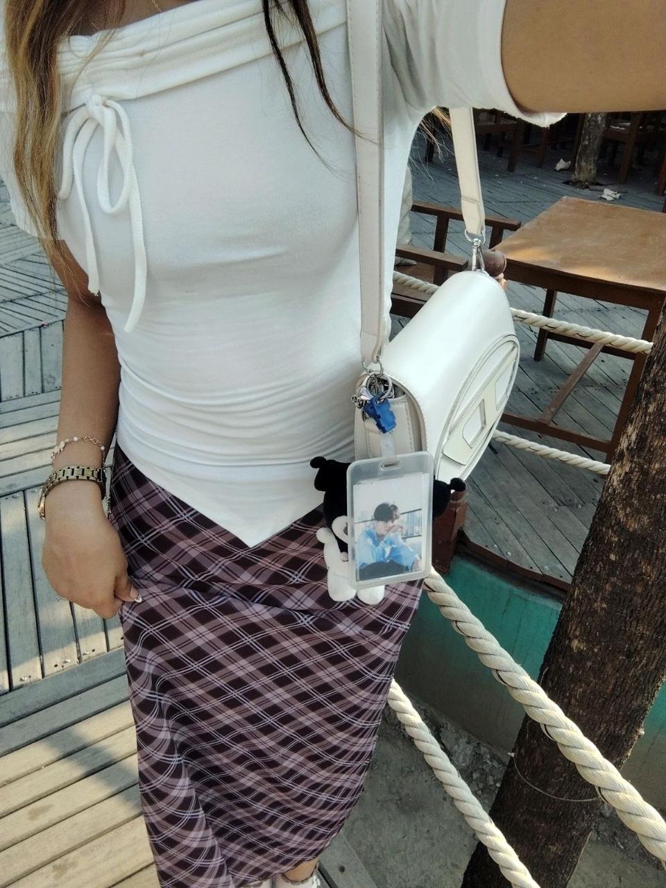 Y2K Plaid Skirt - Thumbnail 2