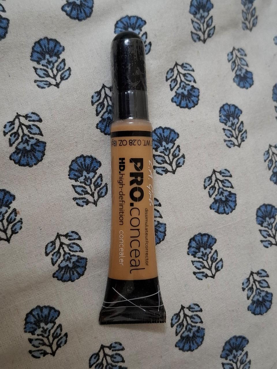 L.A. Girl Pro Conceal - Thumbnail 2
