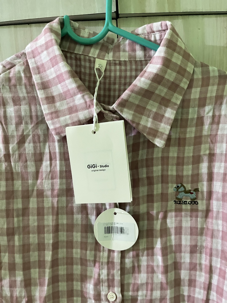 Brand New Pink Shirt - Thumbnail 3