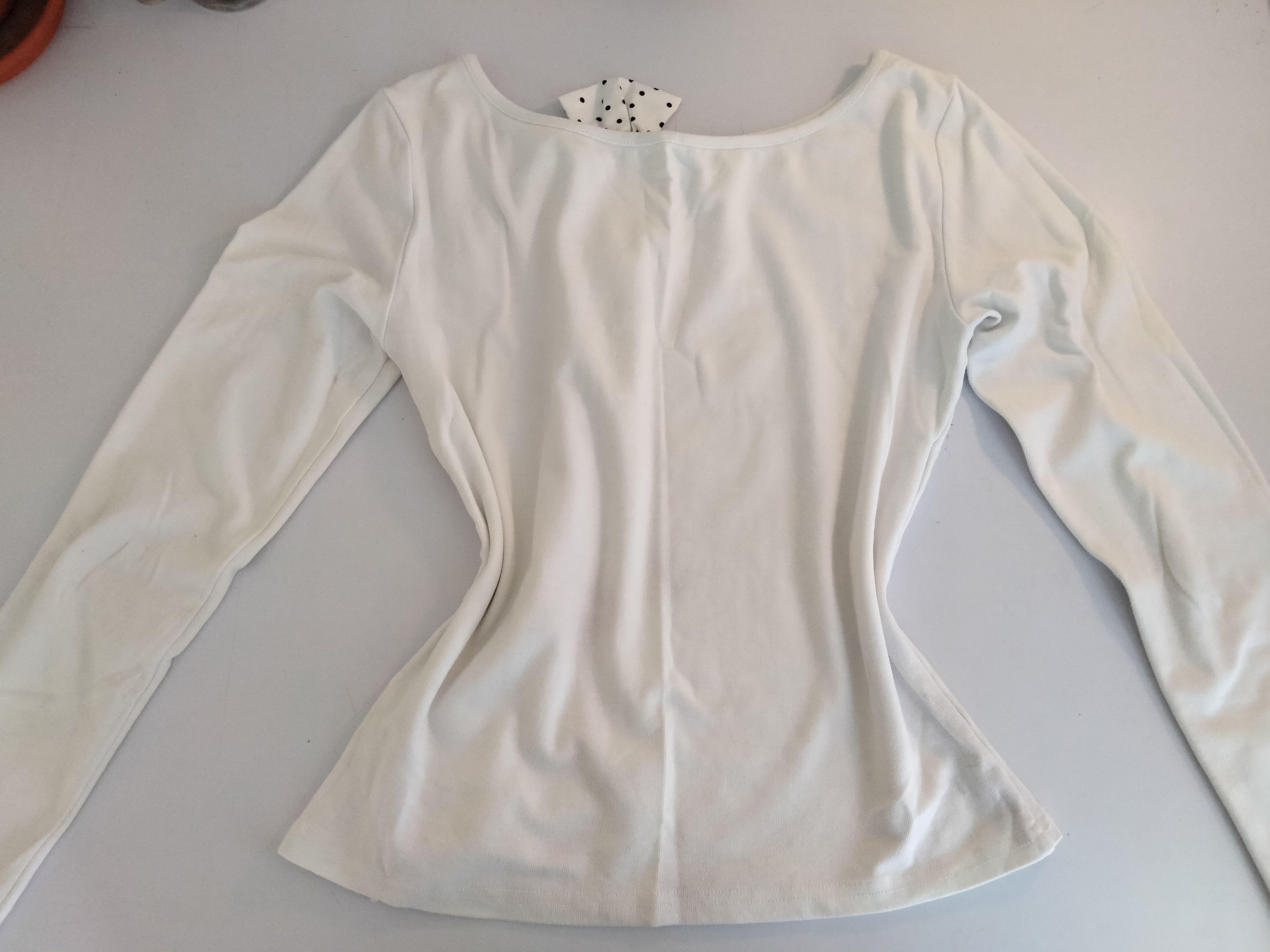 Full Sleeve Top With Polkadot Ruffles - Thumbnail 4