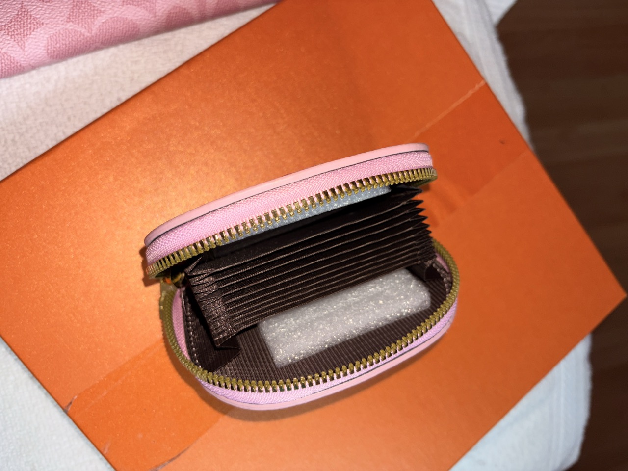 Coach Purse - Thumbnail 2
