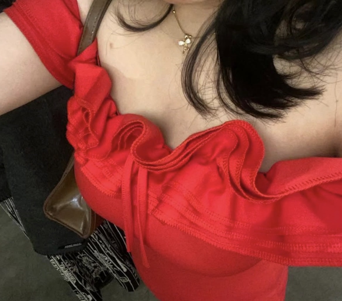 Ruby Red Upshoulder Dress - Thumbnail 4