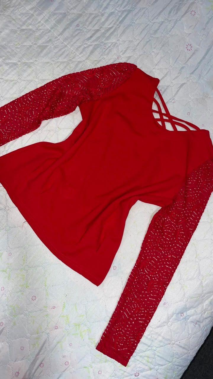 Red Tshirt With Lace At Back - Thumbnail 3