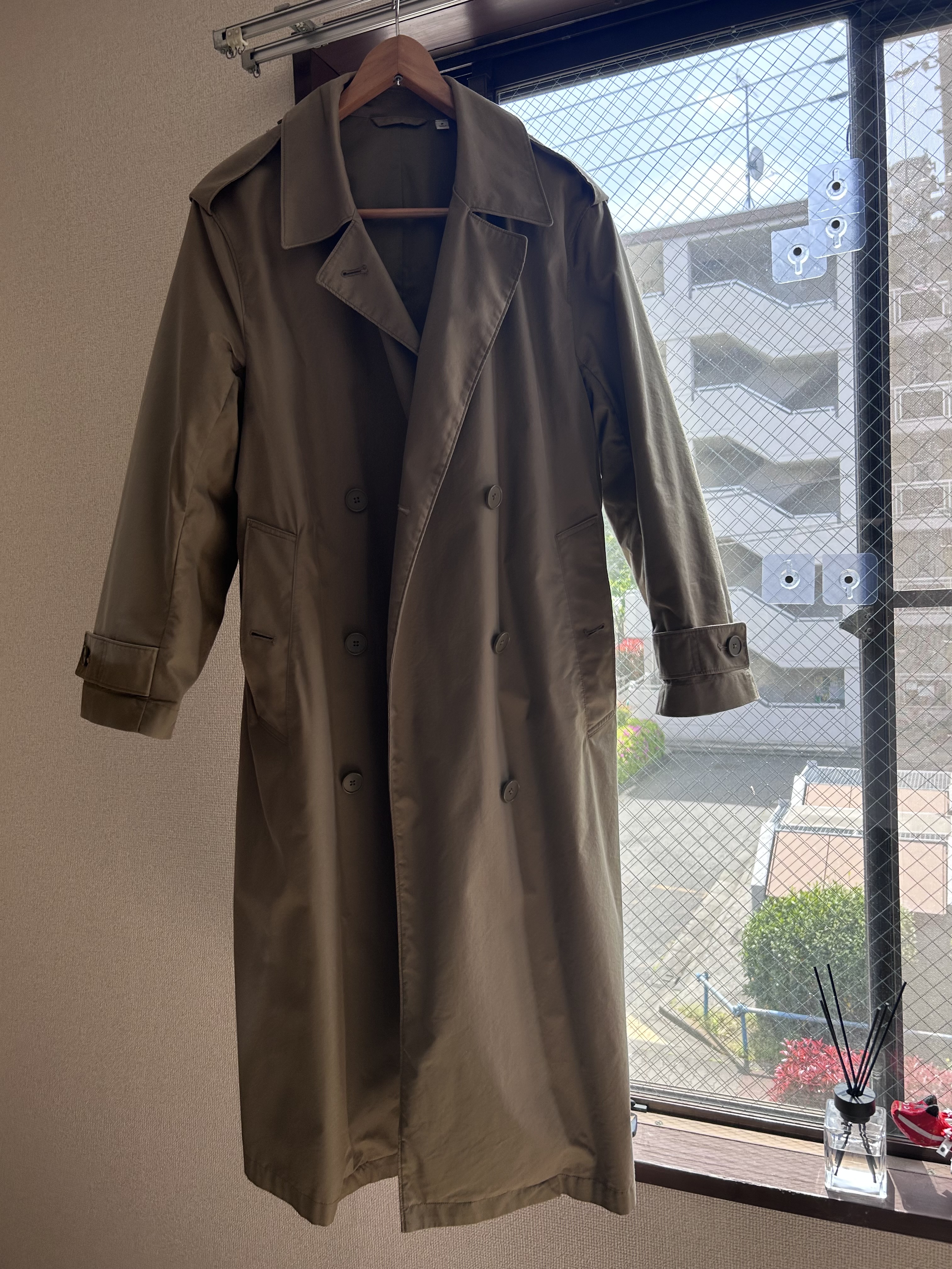 UNIQLO trench coat 🤎 - Thumbnail 2