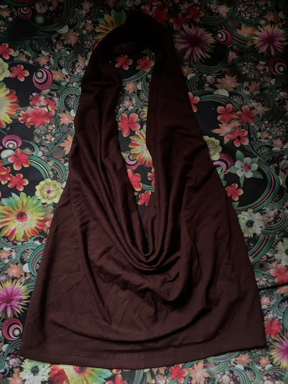 Halter Top - Thumbnail 3