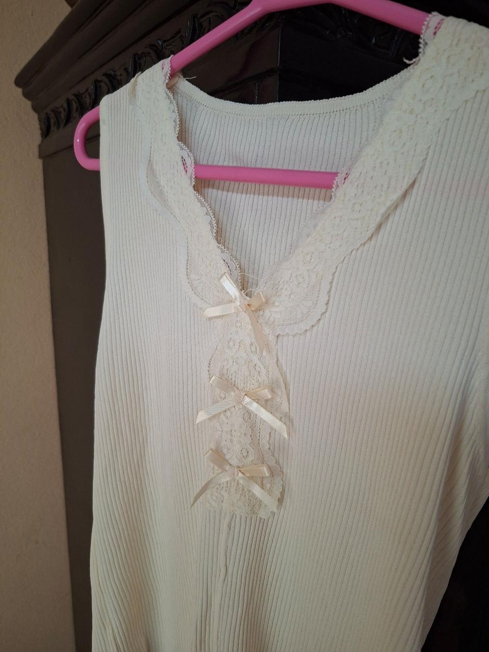 Cute Laced And Bow Summer Tank Top - Thumbnail 3