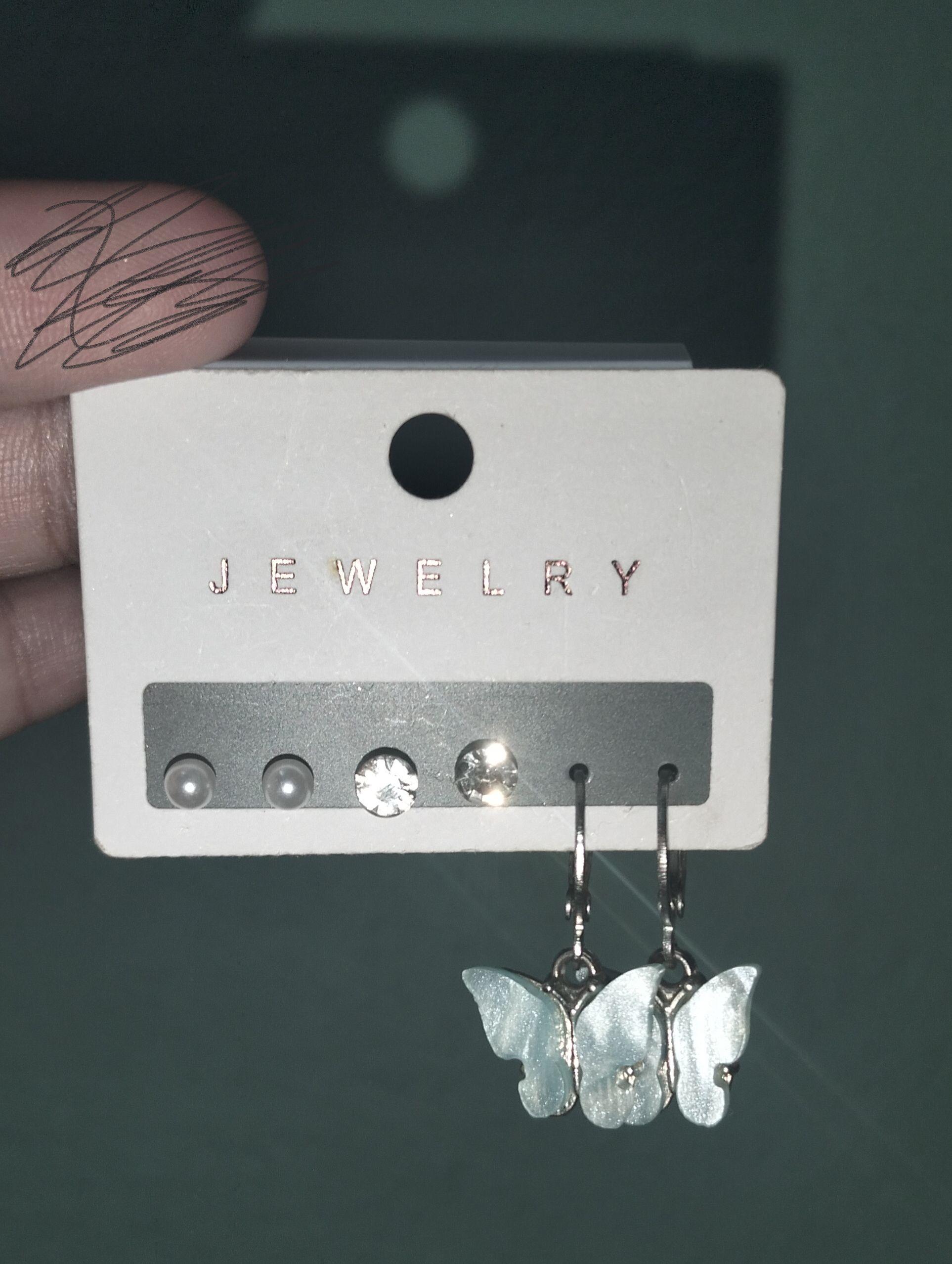 Earrings Set - Thumbnail 2