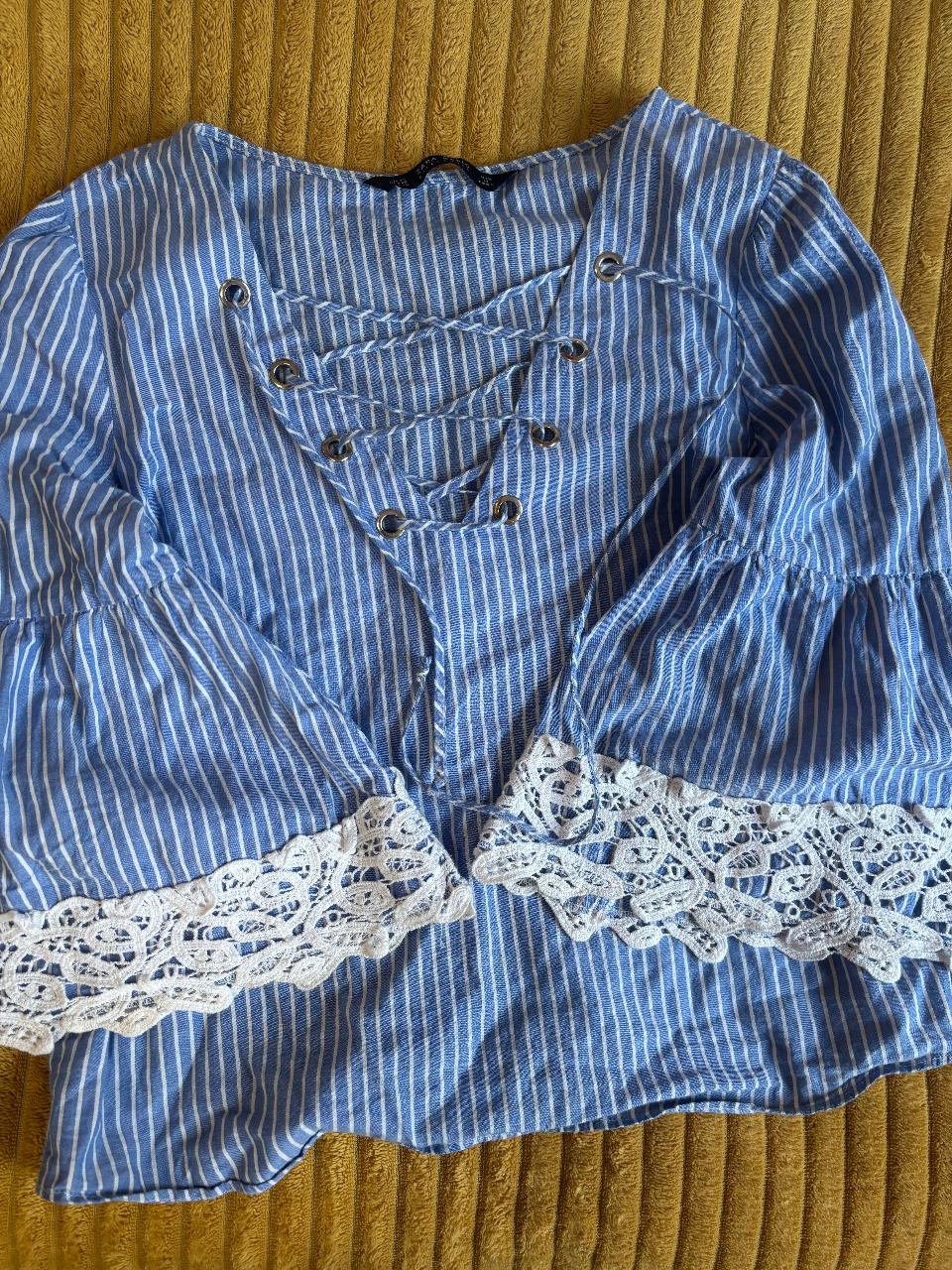 Blue Lace Top - Thumbnail 4