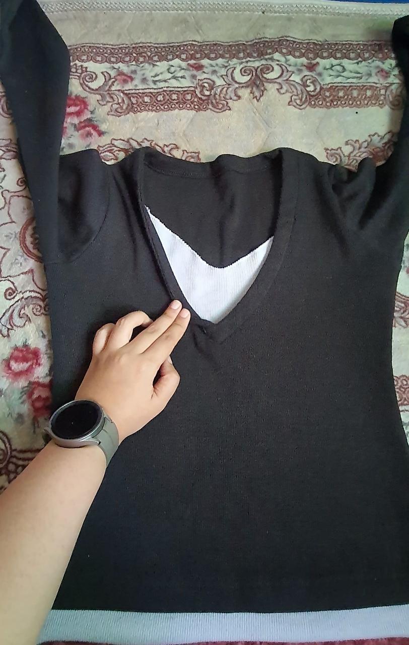 Black Tee - Thumbnail 4