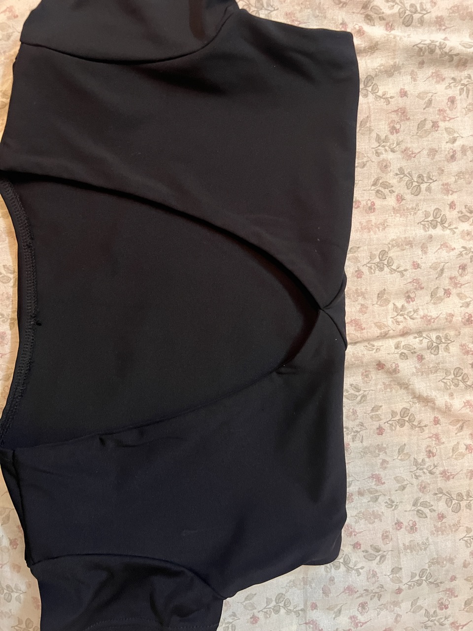 V Neck Top - Thumbnail 4