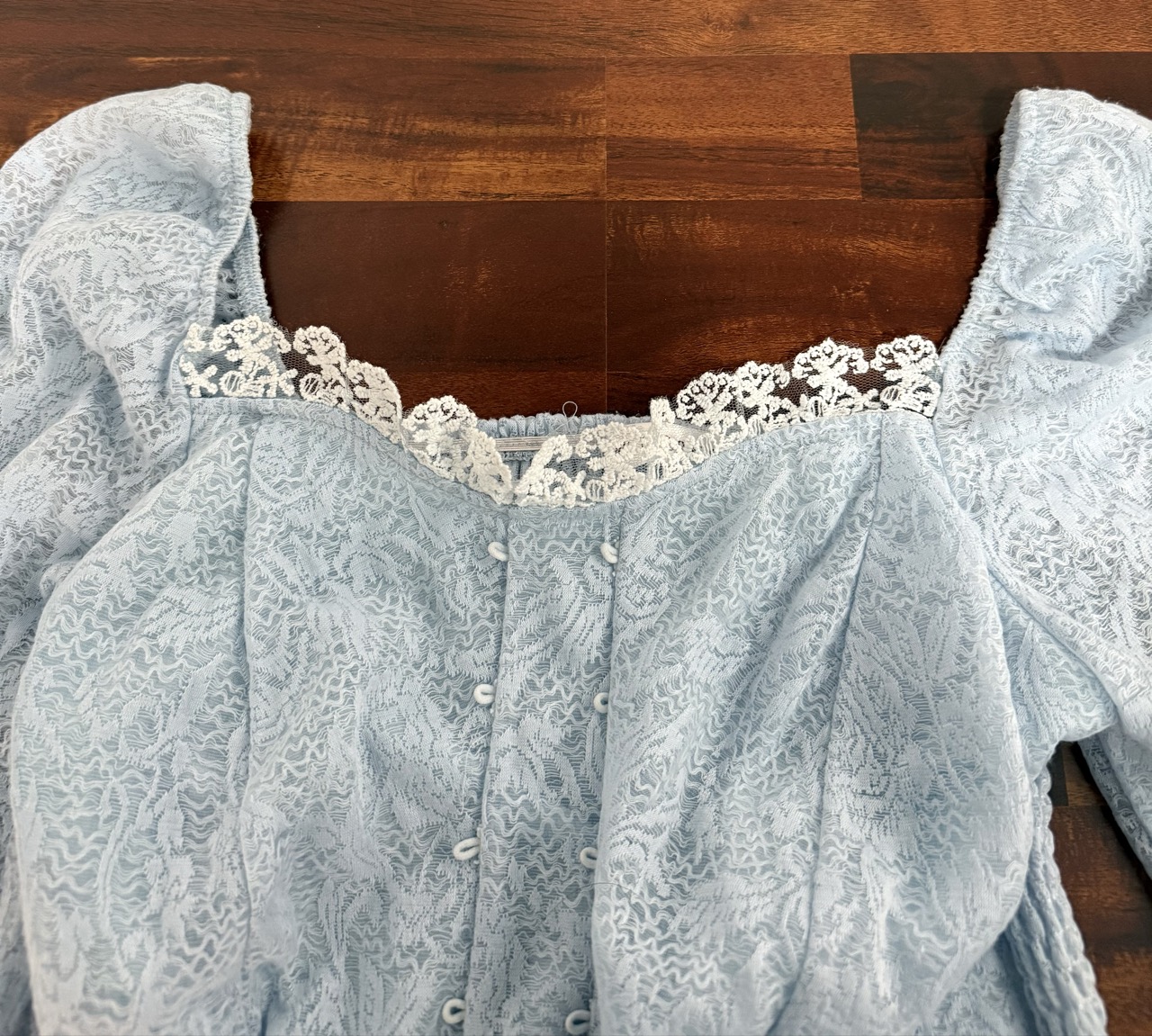 Crop Top - Thumbnail 3