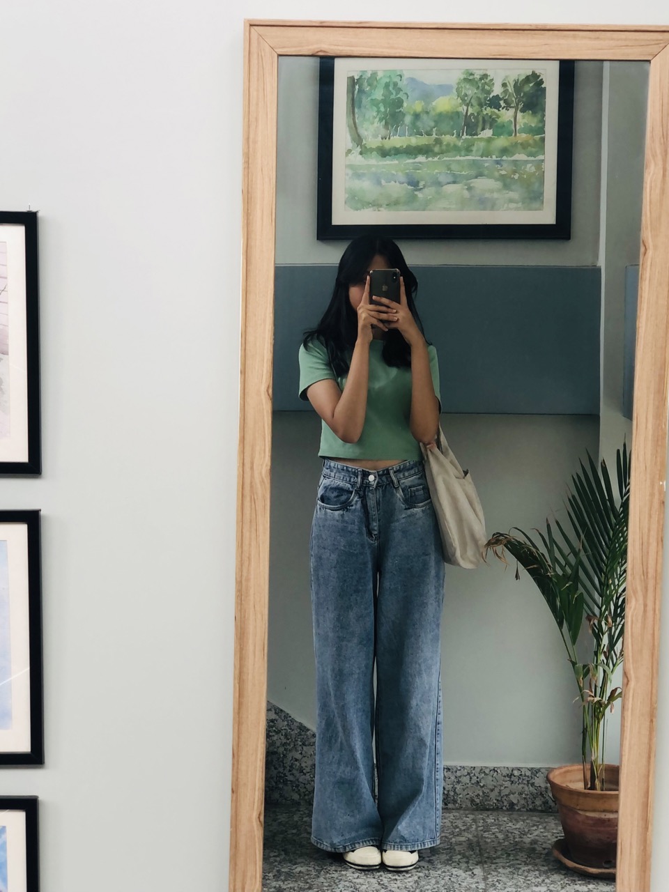 Crop Top - Thumbnail 2
