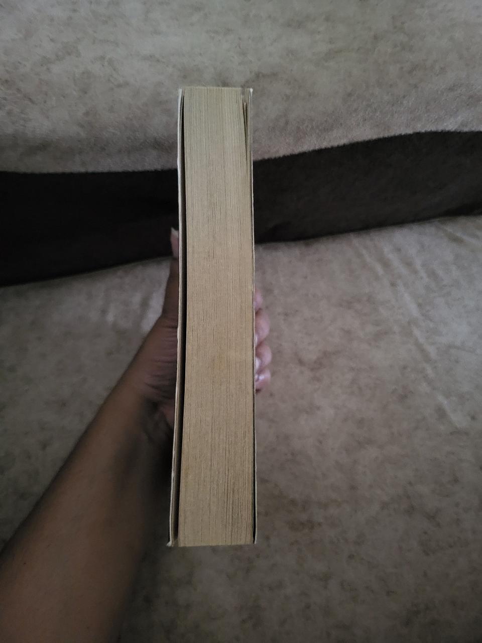 Book - Thumbnail 4