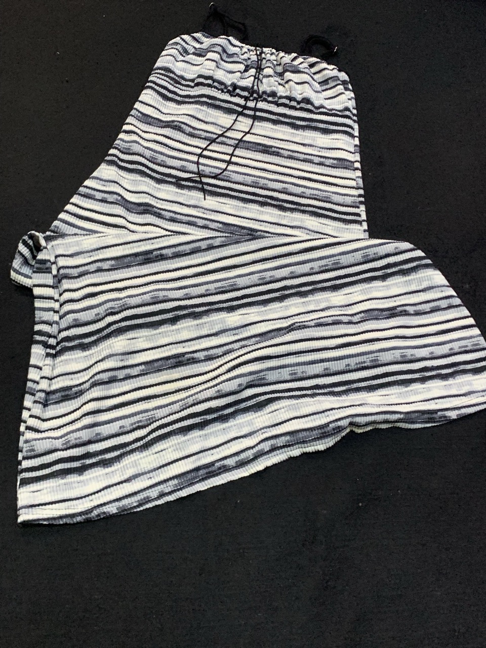 bodycon dress - Thumbnail 2