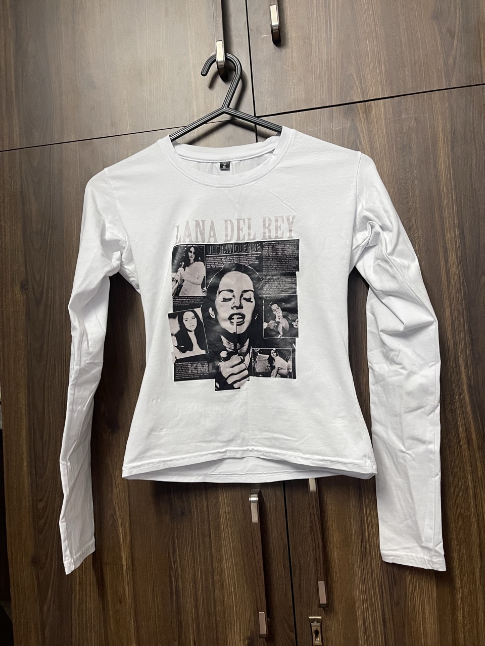 Graphic Crop Tee - Thumbnail 2
