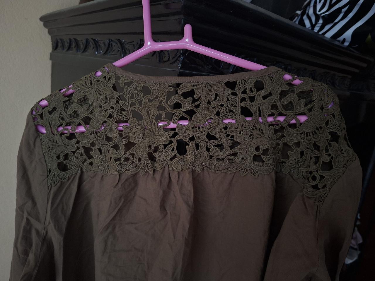 Lace Crochet Designed Top - Thumbnail 3