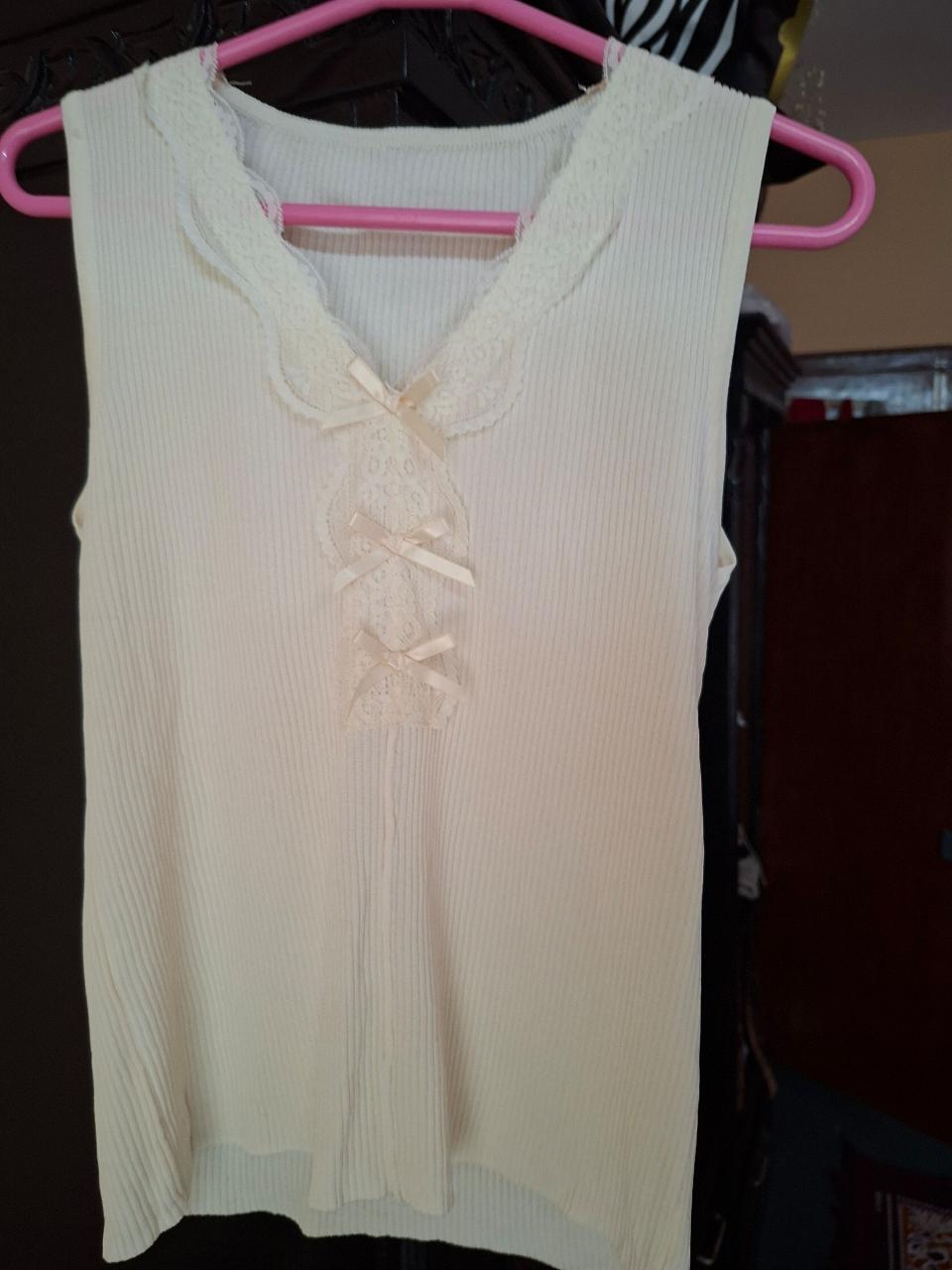 Cute Laced And Bow Summer Tank Top - Thumbnail 2